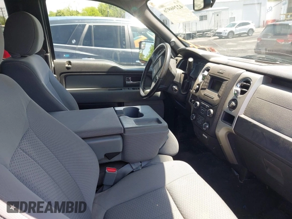 2013 Ford F-150 XL z VIN 1FTFX1ET2DFB87307, wystawiony jako IAAI lot #42296976 z przebiegiem 134 943 mil mil oraz . Historia ofert i sprzedaży dostępna na DreamBid. Obrazek 5.