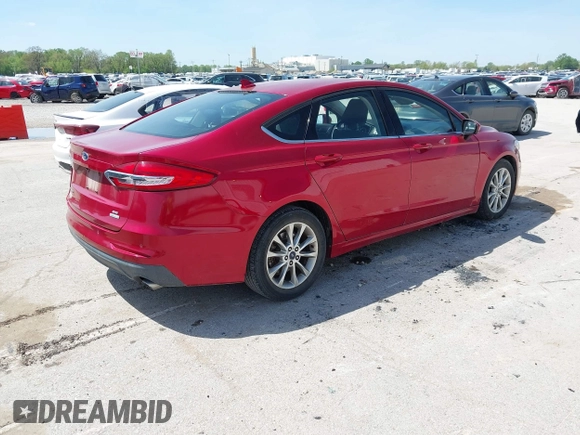 2020 Ford Fusion SE z VIN 3FA6P0HD8LR104422, wystawiony jako IAAI lot #42092244 z przebiegiem 55 438 mil mil oraz . Historia ofert i sprzedaży dostępna na DreamBid. Obrazek 4.