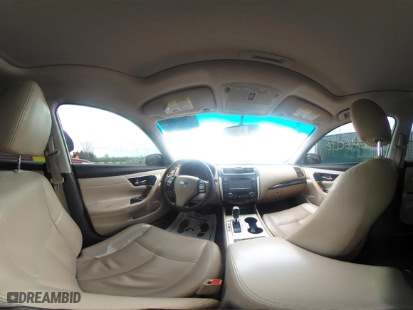 2016 Nissan Altima 2.5 SL with VIN 1N4AL3AP5GC137636, listed as a IAAI auction lot 42026036 with 149,231 mi miles. Bid and sale history available at carsss.com. Image 18.