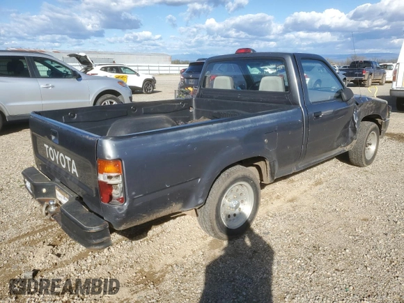 1994 Toyota Pickup with VIN JT4RN81A0R5189862, listed as a Copart auction lot 48068445 with 276,021 mi miles and Salvage title. Bid and sale history available at DreamBid. Image 3.