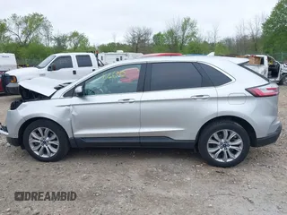 2019 Ford Edge Titanium with VIN 2FMPK4K99KBB56336, listed as a IAAI auction lot 42282600 with 52,422 mi miles and . Bid and sale history available at DreamBid. Image 15.
