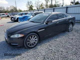 2013 Jaguar XJ with VIN SAJWA1C75D8V43312, listed as a Copart auction lot 44584905 with 116,940 mi miles and Clean Title. Bid and sale history available at DreamBid. Image 1.