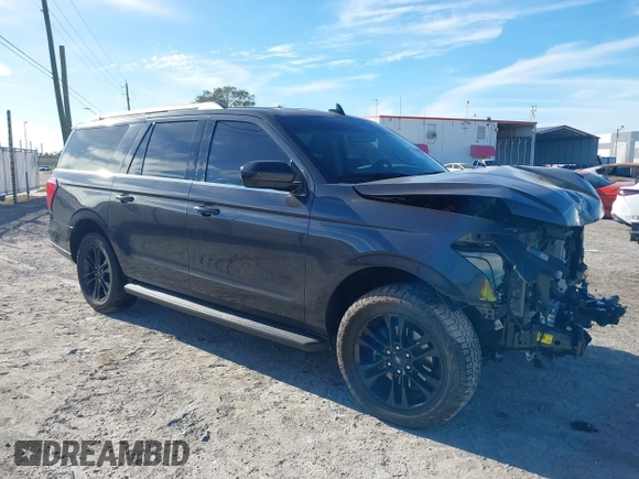 2024 Ford Expedition Max XLT with VIN 1FMJK1H8XREA66663, listed as a IAAI auction lot 41433111 with 3,196 mi miles and . Bid and sale history available at DreamBid. Image 1.