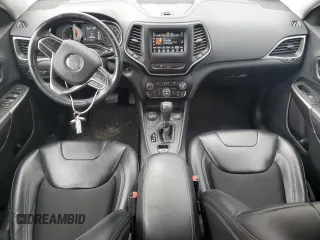 2019 Jeep Cherokee Latitude Plus with VIN 1C4PJMLX1KD250905, listed as a Copart auction lot 54446165 with 83,737 mi miles and Salvage title. Bid and sale history available at DreamBid. Image 8.