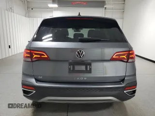 2024 Volkswagen Taos SE z VIN 3VVSX7B2XRM047527, wystawiony jako Copart lot #57903085 z przebiegiem 30 960 mil mil oraz Czysty tytuł • Clean title. Historia ofert i sprzedaży dostępna na DreamBid. Obrazek 6.