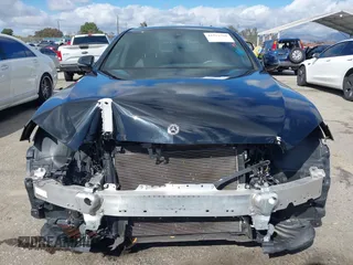 2019 Mercedes-Benz E-Class E 300 with VIN WDDZF4JB4KA684115, listed as a IAAI auction lot 41573761 with 35,678 mi miles. Bid and sale history available at carsss.com. Image 13.