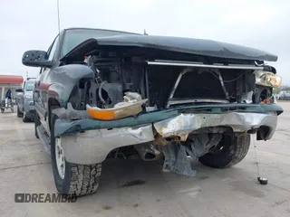 2005 Chevrolet Suburban LT with VIN 3GNEC16Z95G131012, listed as a IAAI auction lot 41249292 with 269,331 mi miles and . Bid and sale history available at DreamBid. Image 6.