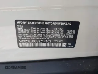 2025 BMW X5 xDrive40i z VIN 5UX23EU03S9Z14103, wystawiony jako IAAI lot #42519767 z przebiegiem 2 983 mil mil oraz . Historia ofert i sprzedaży dostępna na DreamBid. Obrazek 9.