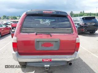 1999 Toyota 4Runner SR5 with VIN JT3GN86R8X0109096, listed as a IAAI auction lot 42322358 with 273,905 mi miles and . Bid and sale history available at DreamBid. Image 16.