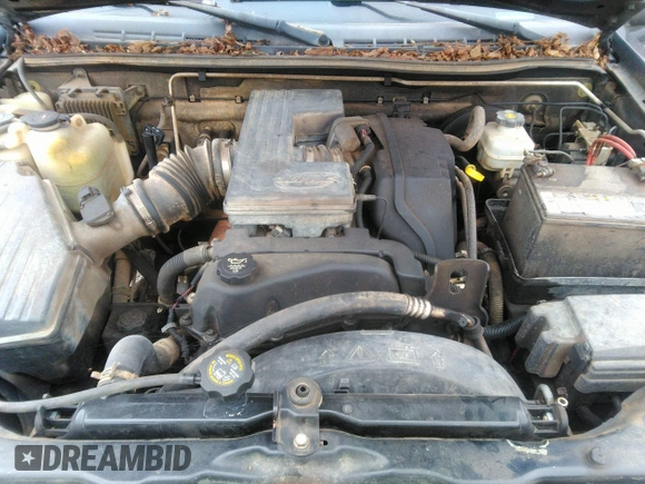 2004 Chevrolet Colorado 1SB LS Z85 with VIN 1GCDT136948200557, listed as a IAAI auction lot 40878034 with 207,863 mi miles. Bid and sale history available at carsss.com. Image 10.