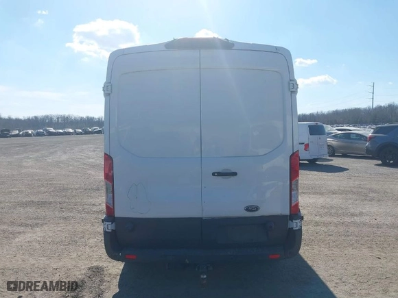 2018 Ford Transit Van with VIN 1FTBW2CM0JKA90595, listed as a IAAI auction lot 41638456 with NaN miles. Bid and sale history available at carsss.com. Image 15.