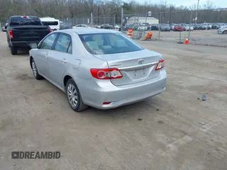 2013 Toyota Corolla L with VIN 2T1BU4EE9DC970577, listed as a IAAI auction lot 41767847 with 171,138 mi miles. Bid and sale history available at carsss.com. Image 3.