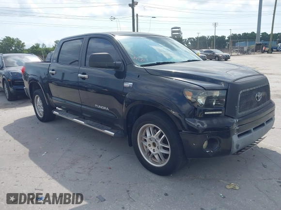 2008 Toyota Tundra z VIN 5TBEV541X8S482775, wystawiony jako IAAI lot #42225319 z przebiegiem 177 683 mil mil oraz . Historia ofert i sprzedaży dostępna na DreamBid. Obrazek 1.