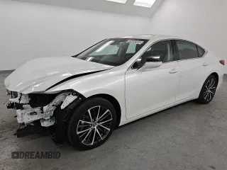 2024 Lexus ES 300h Luxury с VIN 58AEA1C17RU051194, выставлен на аукционе Copart как лот 49404505 с пробегом 9 652 миль миль и Чистый • Clean title. История ставок и продаж доступна на DreamBid. Изображение 1.
