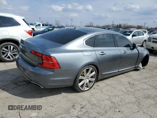 2017 Volvo S90 Inscription with VIN YV1A22ML1H1001821, listed as a Copart auction lot 46078893 with 62,122 mi miles. Bid and sale history available at carsss.com. Image 3.
