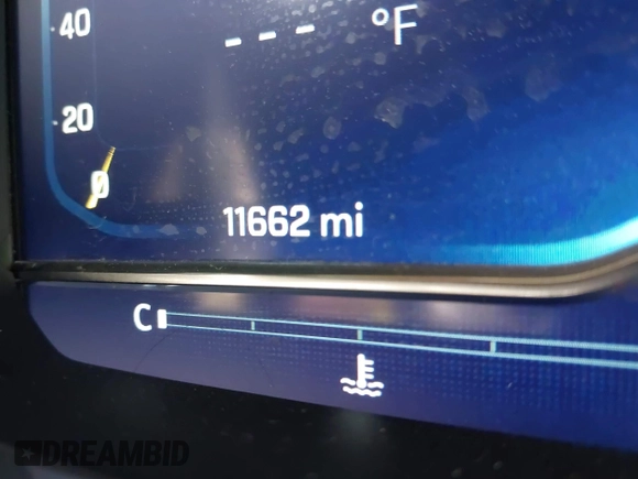 2025 Chevrolet Silverado 1500 LT with VIN 3GCPACED0SG204739, listed as a IAAI auction lot 42152555 with 11,662 mi miles and . Bid and sale history available at DreamBid. Image 15.