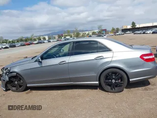 2013 Mercedes-Benz E 400 Sport with VIN WDDHF9FB6DA741371, listed as a IAAI auction lot 42141161 with 208,676 mi miles and . Bid and sale history available at carsss.com. Image 14.
