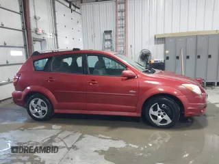 2006 Pontiac Vibe z VIN 5Y2SL65846Z409883, wystawiony jako IAAI lot #41585658 z przebiegiem 299 999 mil mil oraz . Historia ofert i sprzedaży dostępna na DreamBid. Obrazek 13.