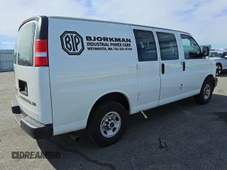 2018 GMC Savana Cargo Van with VIN 1GTW7AFG0J1165073, listed as a Copart auction lot 48302825 with 0 mi miles and Clean Title. Bid and sale history available at carsss.com. Image 3.