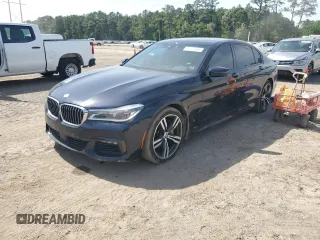 2016 BMW 7 Series 750i z VIN WBA7F0C57GGM20650, wystawiony jako Copart lot #57177555 z przebiegiem 113 632 mil mil oraz Tytuł czysty. Historia ofert i sprzedaży dostępna na DreamBid. Obrazek 1.