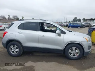 2015 Chevrolet Trax LT with VIN 3GNCJLSB2FL212718, listed as a IAAI auction lot 41657861 with 136,155 mi miles. Bid and sale history available at carsss.com. Image 13.