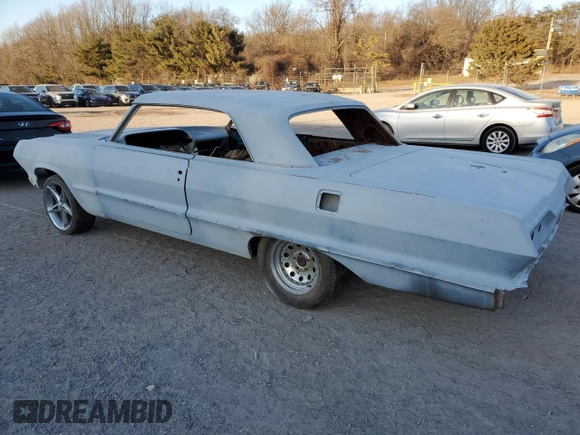 1963 Chevrolet Impala z VIN 31847B122571, wystawiony jako Copart lot #45565345 z przebiegiem Nie podano mil oraz Czysty tytuł • Clean title. Historia ofert i sprzedaży dostępna na DreamBid. Obrazek 2.