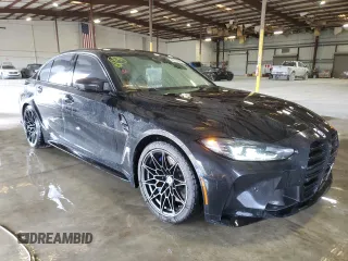 2022 BMW M3 Competition z VIN WBS33AY03NFM95967, wystawiony jako Copart lot #76178354 z przebiegiem 18 208 mil mil oraz Nie do naprawy • Non repairable. Historia ofert i sprzedaży dostępna na DreamBid. Obrazek 4.