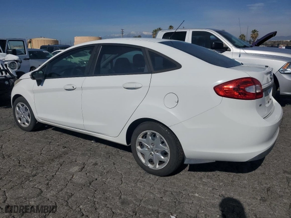 2013 Ford Fiesta SE with VIN 3FADP4BJ5DM194821, listed as a Copart auction lot 45431815 with 103,622 mi miles and Clean Title. Bid and sale history available at carsss.com. Image 2.
