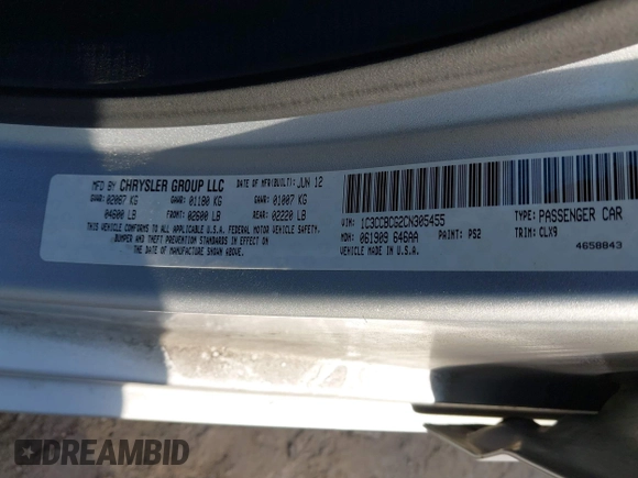 2012 Chrysler 200 Limited with VIN 1C3CCBCG2CN305455, listed as a IAAI auction lot 41907553 with 121,159 mi miles. Bid and sale history available at carsss.com. Image 9.