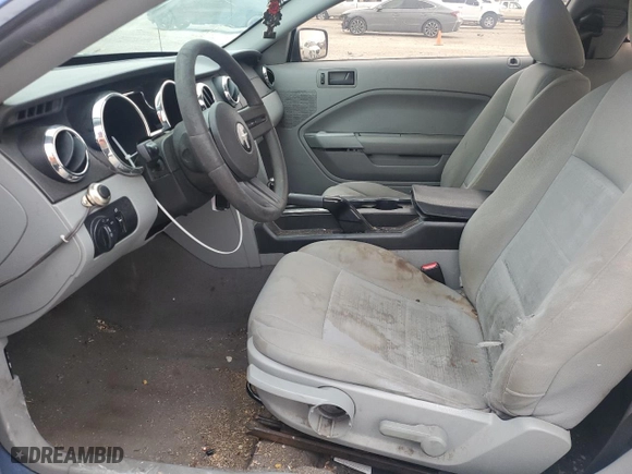 2008 Ford Mustang Deluxe with VIN 1ZVHT80N085183108, listed as a Copart auction lot 51034485 with 160,149 mi miles and Salvage Title. Bid and sale history available at carsss.com. Image 7.