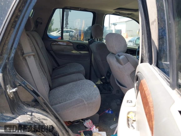 2004 Isuzu Ascender S with VIN 4NUDS13S342101580, listed as a IAAI auction lot 42581814 with 137,347 mi miles and . Bid and sale history available at DreamBid. Image 8.