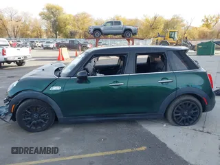 2016 MINI Cooper Hardtop 4 Door S with VIN WMWXU3C58G2D28227, listed as a IAAI auction lot 38046281 with 56,694 mi miles. Bid and sale history available at carsss.com. Image 15.