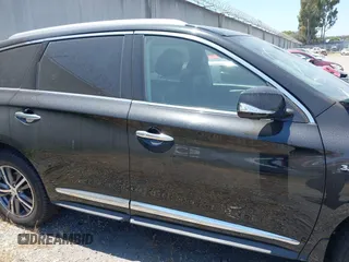 2018 Infiniti QX60 z VIN 5N1DL0MN9JC500474, wystawiony jako IAAI lot #42094574 z przebiegiem 105 759 mil mil oraz . Historia ofert i sprzedaży dostępna na DreamBid. Obrazek 13.