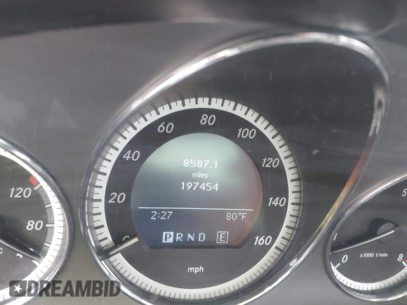 2011 Mercedes-Benz C-Class C 300 Sport with VIN WDDGF8BB1BR167613, listed as a IAAI auction lot 41643801 with 197,454 mi miles. Bid and sale history available at carsss.com. Image 15.