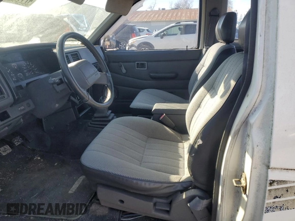 1993 Nissan Frontier with VIN 1N6SD16S1PC411554, listed as a Copart auction lot 47115155 with 165,545 mi miles and Salvage title. Bid and sale history available at DreamBid. Image 7.