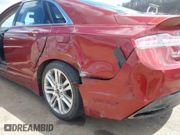 2014 Lincoln MKZ with VIN 3LN6L2G97ER806003, listed as a IAAI auction lot 42008103 with 93,511 mi miles and . Bid and sale history available at DreamBid. Image 17.