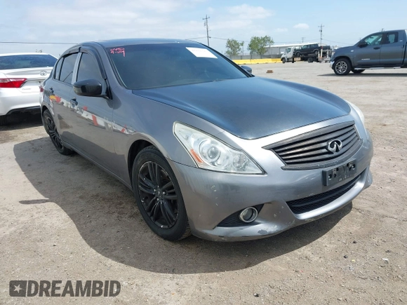 2015 Infiniti Q40 with VIN JN1CV6AP8FM501770, listed as a IAAI auction lot 42111315 with 123,249 mi miles. Bid and sale history available at carsss.com. Image 1.