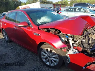 2018 Kia Optima LX z VIN 5XXGT4L35JG236890, wystawiony jako IAAI lot #41940813 z przebiegiem 138 898 mil mil oraz . Historia ofert i sprzedaży dostępna na DreamBid. Obrazek 13.