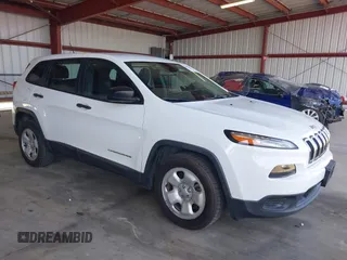 2015 Jeep Cherokee Sport z VIN 1C4PJLAB5FW560342, wystawiony jako IAAI lot #42422292 z przebiegiem 117 916 mil mil oraz . Historia ofert i sprzedaży dostępna na DreamBid. Obrazek 1.