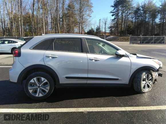 2020 Kia Niro EX with VIN KNDCC3LG1L5076154, listed as a IAAI auction lot 38402791 with Not Provided miles and . Bid and sale history available at DreamBid. Image 12.