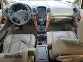 2000 Lexus RX 300 with VIN JT6GF10U9Y0077698, listed as a Copart auction lot 82256114 with 188,539 mi miles and Clean Title. Bid and sale history available at carsss.com. Image 8.