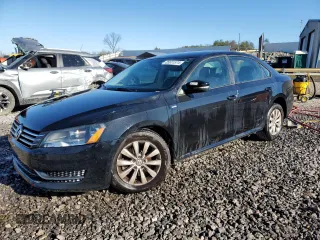 2014 Volkswagen Passat Wolfsburg Edition z VIN 1VWAT7A30EC098740, wystawiony jako Copart lot #85651574 z przebiegiem 201 182 mil mil oraz Szkoda całkowita • Salvage title. Historia ofert i sprzedaży dostępna na DreamBid. Obrazek 1.