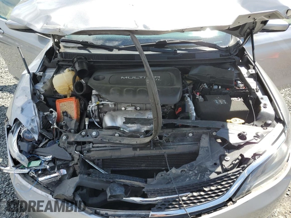 2015 Chrysler 200 Limited z VIN 1C3CCCAB4FN722433, wystawiony jako Copart lot #56233825 z przebiegiem 92 925 mil mil oraz Szkoda całkowita • Salvage title. Historia ofert i sprzedaży dostępna na DreamBid. Obrazek 11.