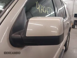 2007 Mercury Mountaineer z VIN 4M2EU47E27UJ08488, wystawiony jako IAAI lot #42126730 z przebiegiem 151 270 mil mil oraz . Historia ofert i sprzedaży dostępna na DreamBid. Obrazek 12.
