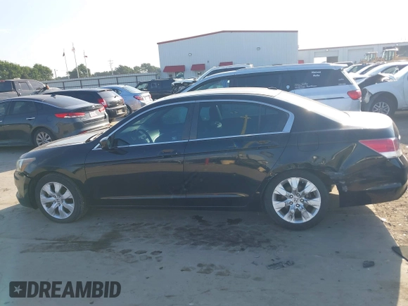 2010 Honda Accord EX-L z VIN 1HGCP2F88AA135077, wystawiony jako IAAI lot #42245100 z przebiegiem 149 394 mil mil oraz . Historia ofert i sprzedaży dostępna na DreamBid. Obrazek 14.