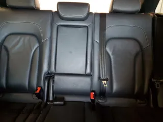 2016 Audi SQ5 Premium Plus with VIN WA1CCAFP3GA009613, listed as a Copart auction lot 45151685 with 137,683 mi miles and Salvage Title. Bid and sale history available at carsss.com. Image 10.