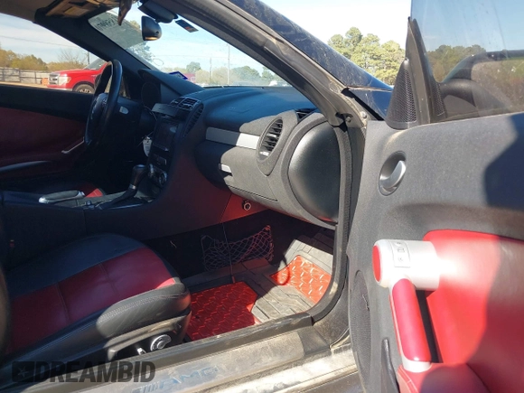 2006 Mercedes-Benz SLK 55 AMG with VIN WDBWK73F06F089585, listed as a IAAI auction lot 41858970 with 160,583 mi miles and . Bid and sale history available at DreamBid. Image 5.