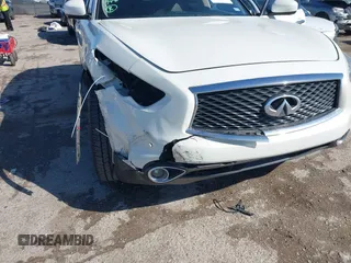 2017 Infiniti QX70 z VIN JN8CS1MU0HM143050, wystawiony jako IAAI lot #41712100 z przebiegiem 123 907 mil mil oraz . Historia ofert i sprzedaży dostępna na DreamBid. Obrazek 6.