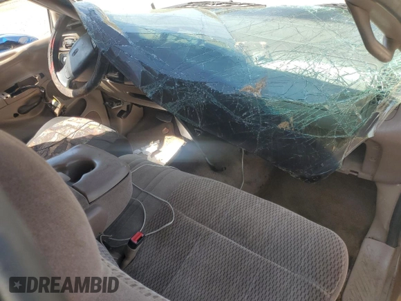 1997 Ford F-150 z VIN 1FTDX1765VNB04684, wystawiony jako Copart lot #51526655 z przebiegiem 232 322 mil mil oraz Szkoda całkowita • Salvage title. Historia ofert i sprzedaży dostępna na DreamBid. Obrazek 8.
