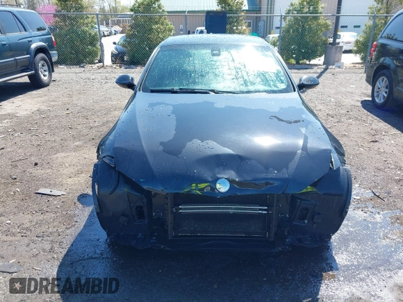 2008 BMW 3 Series 328i with VIN WBAWR33588P151628, listed as a IAAI auction lot 41922968 with 86,208 mi miles and . Bid and sale history available at carsss.com. Image 13.